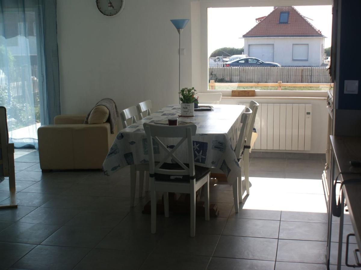 Wonderful Holiday Home In Audinghen With Garden エクステリア 写真
