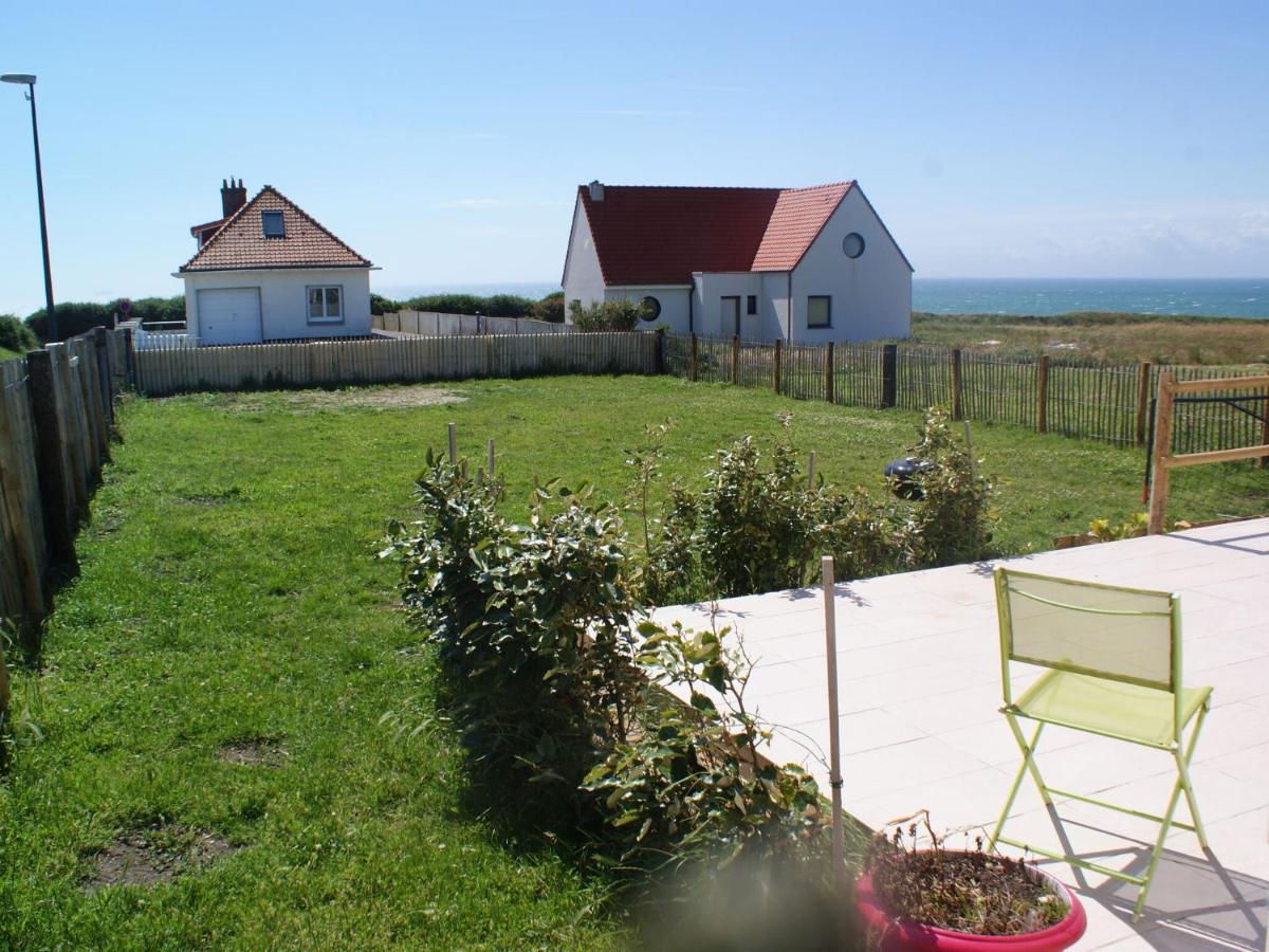Wonderful Holiday Home In Audinghen With Garden エクステリア 写真